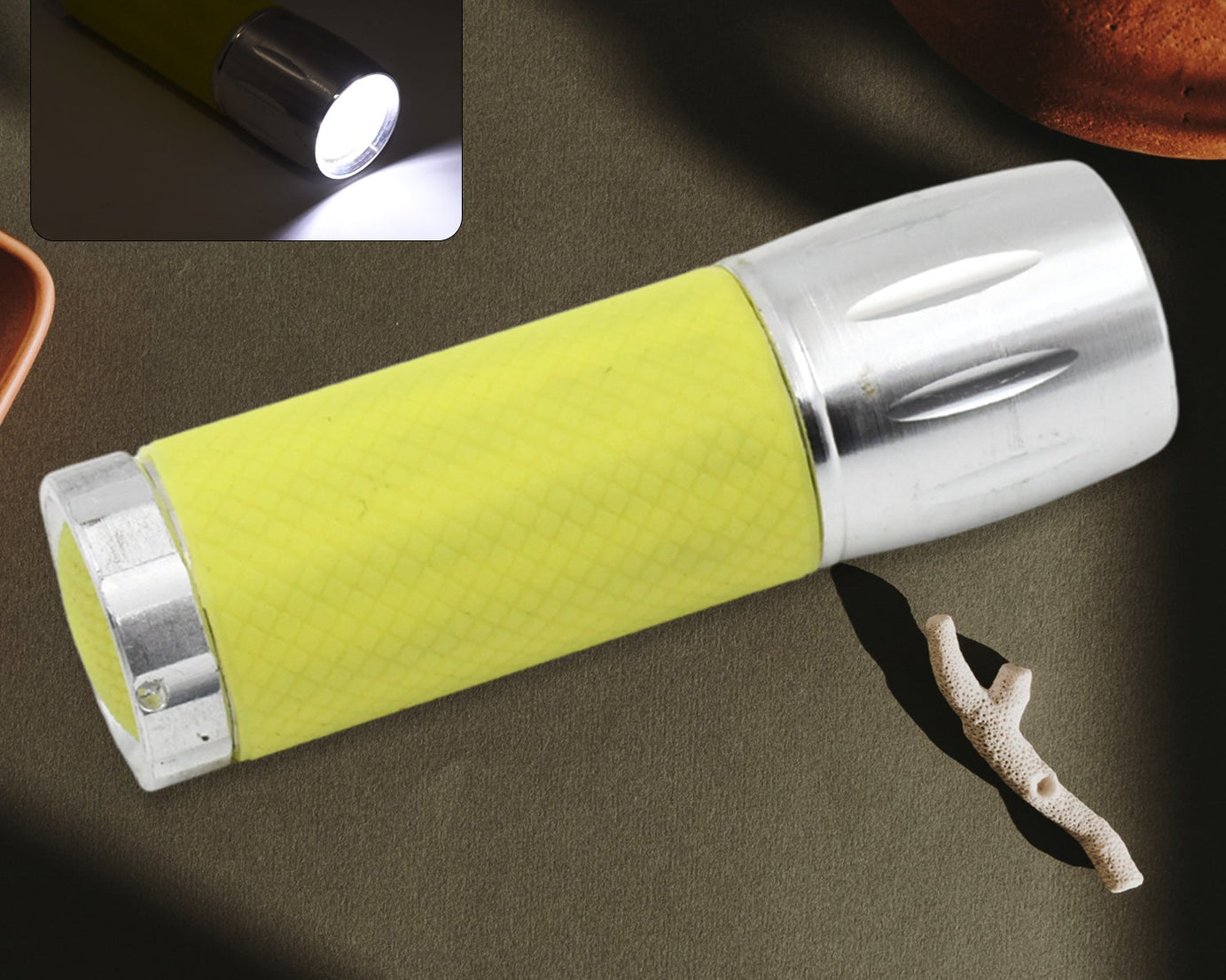 Portable Mini Torch / Flashlight LED Powerful High Lumens Pen Light Easy To Carry, Portable Pocket Compact Torch for Emergency 3 Battery operated (Battery not included / 1 pc)