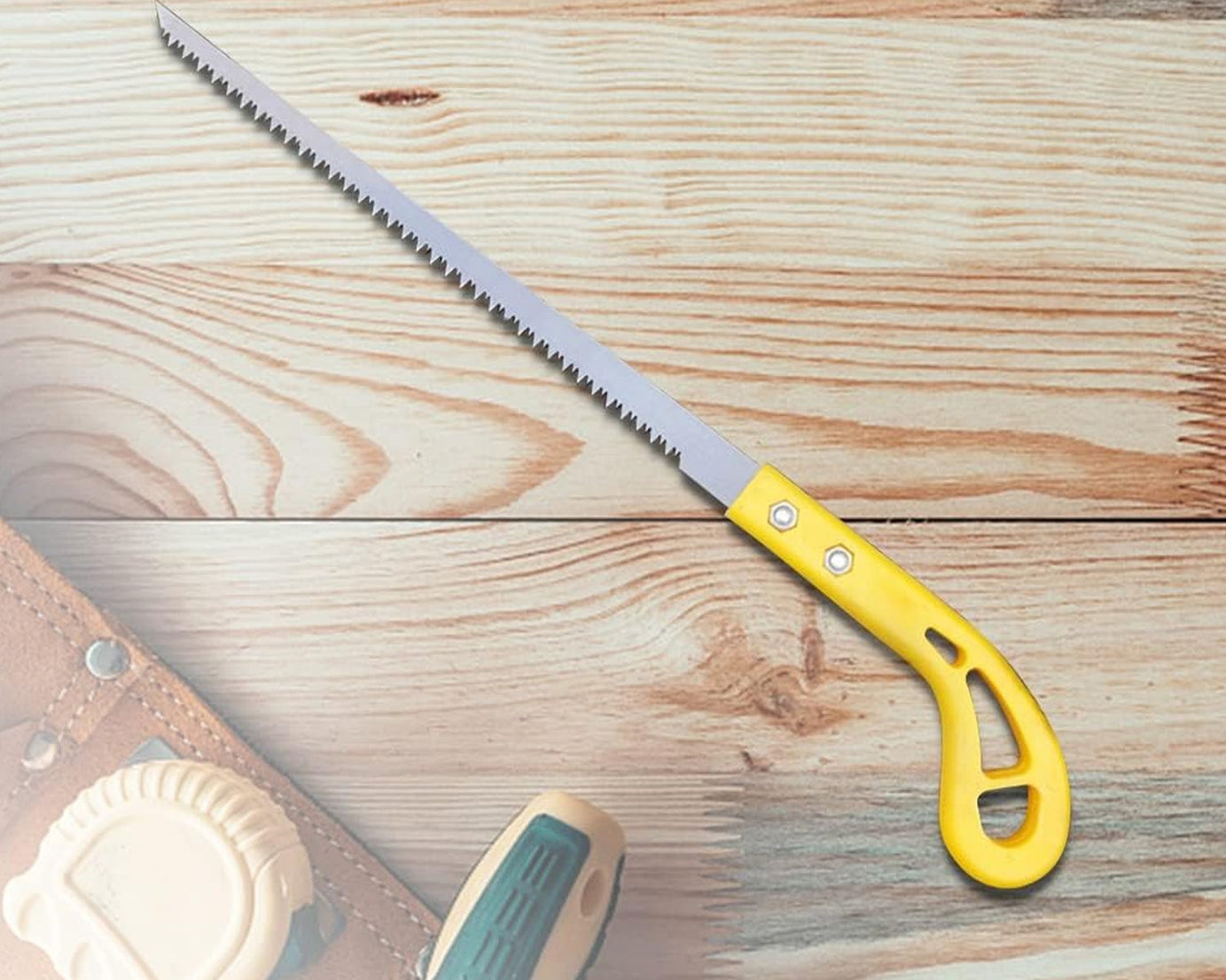 Small hand saw