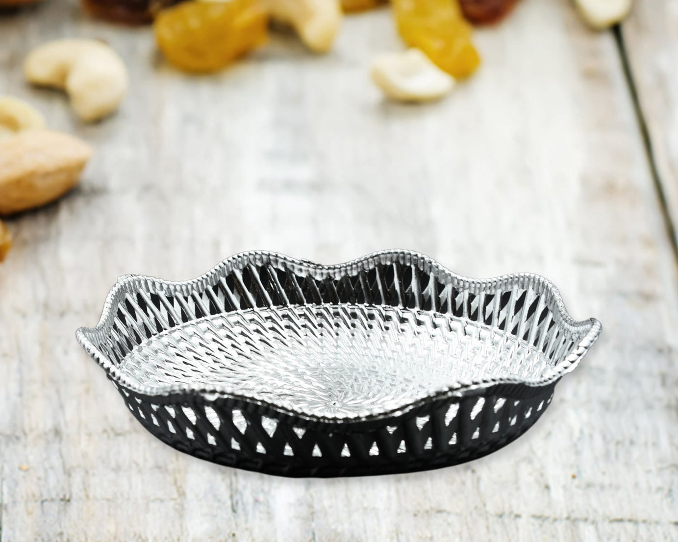 Round Serving Tray, Traditional Serving Tray, Multipurpose Serving Tray, Decorative Serving Platters, Mukhwas Serving Tray (1 Pc)