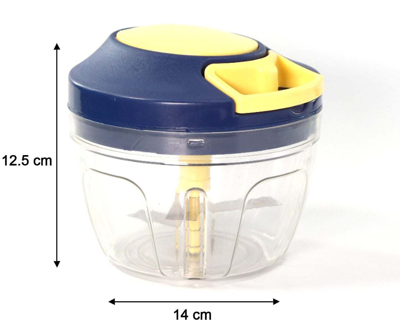 Chopper with 650ml capacity and multiple blades for easy food prep