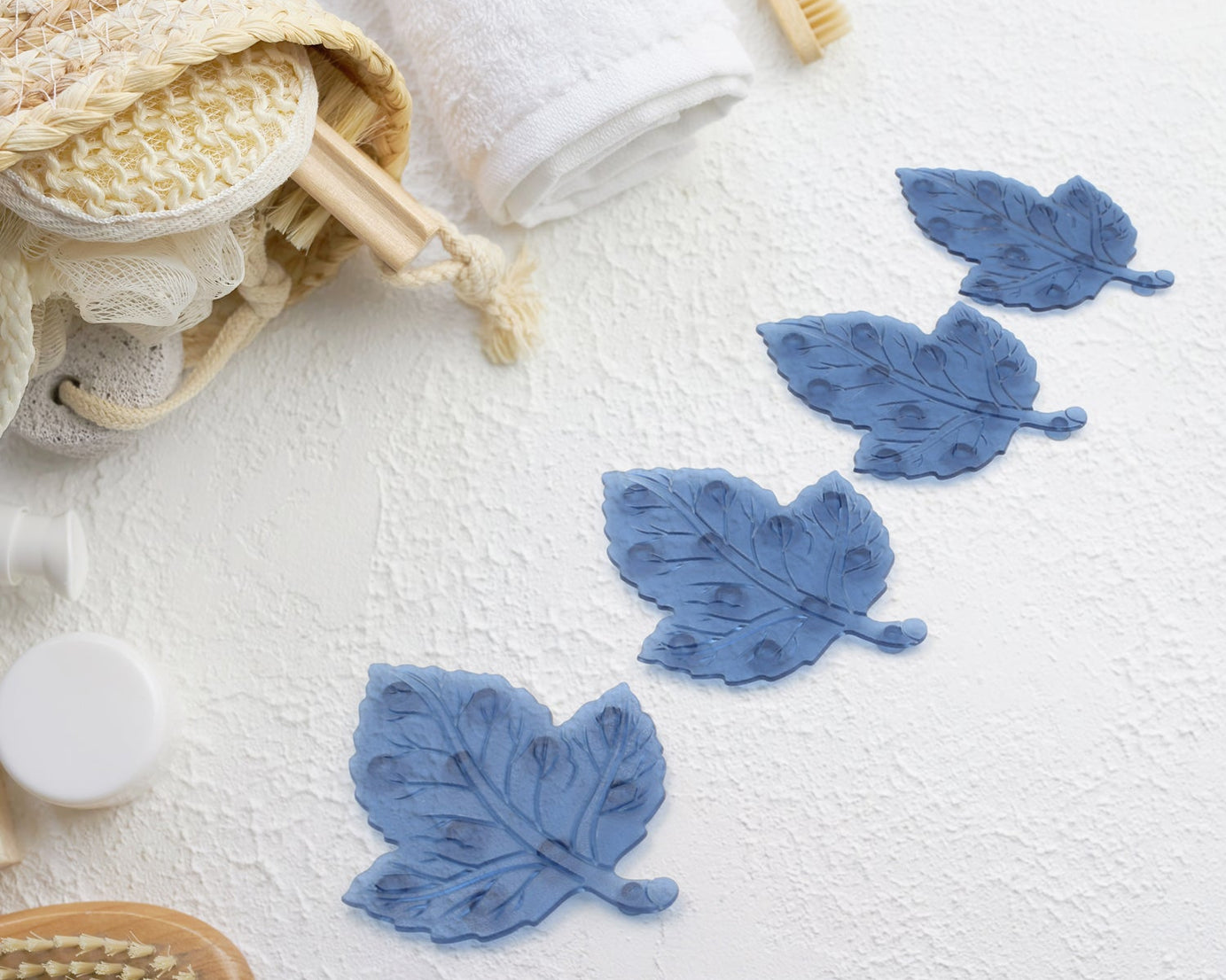 Mini  Pvc Anti-Slip Bat Mat Non Slip Baby Bath Mats, Mini Child Safety Anti Slip Shower Mats Leaf Shaped for Kids (4 pc Set)