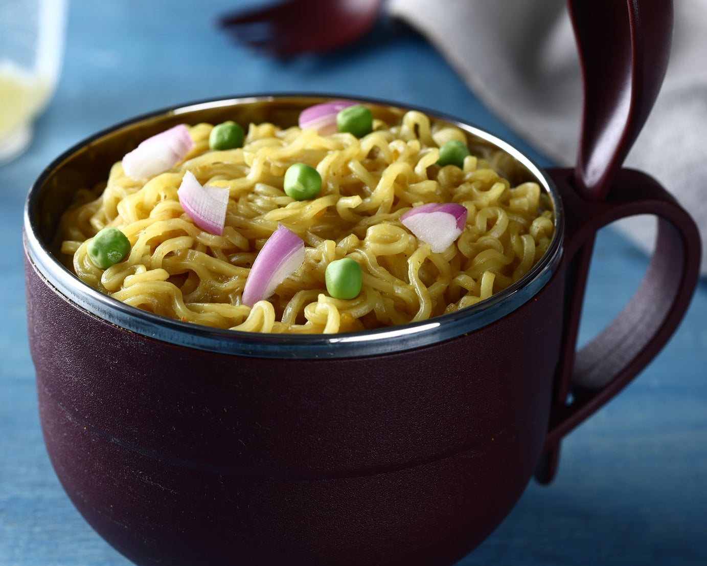 Portable stainless steel noodle and soup bowl with handle