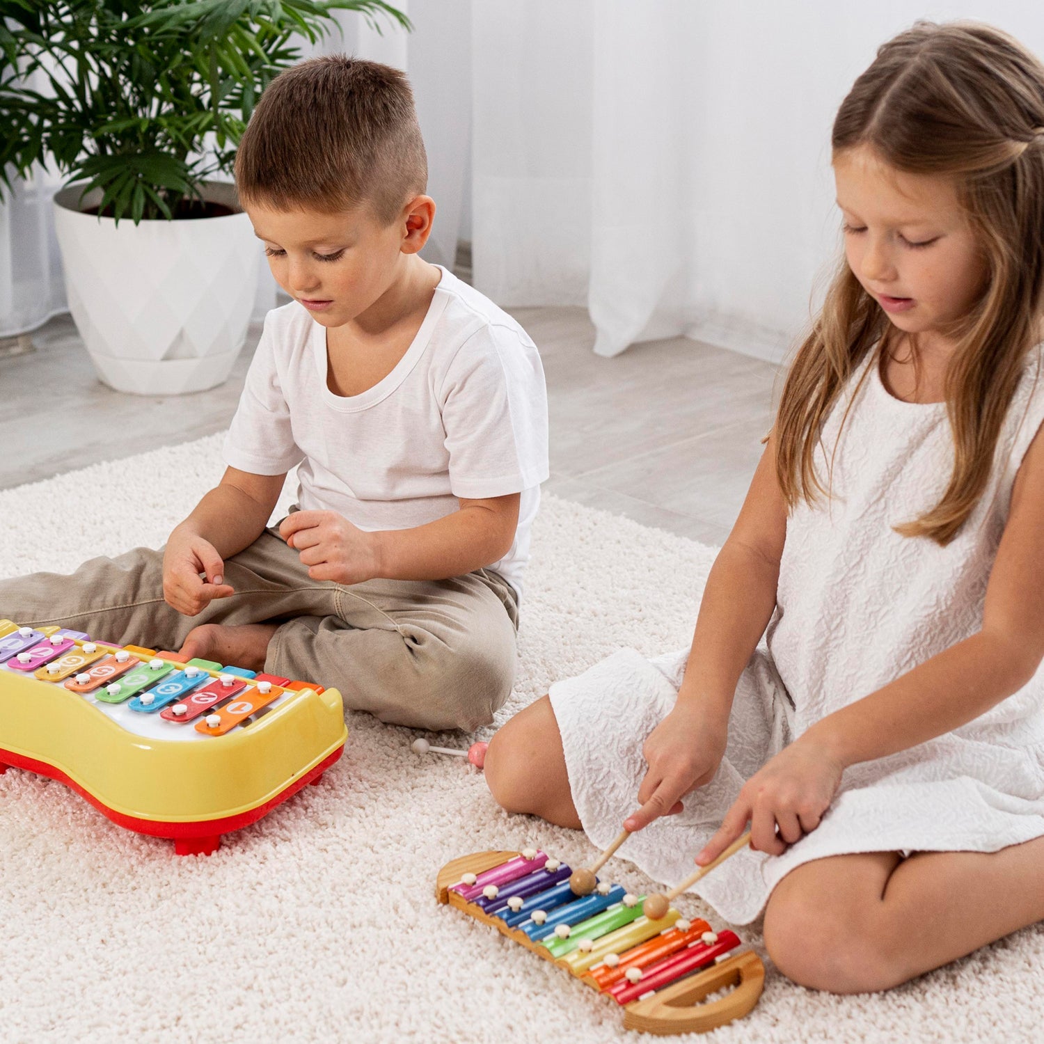 2 in 1 Baby Piano Xylophone Toy for Toddlers, 5 Multicolored Key Keyboard Xylophone Piano, Preschool Educational Musical Learning Instruments Toy for Baby Kids Girls Boys 3+ Years (1 Pc)