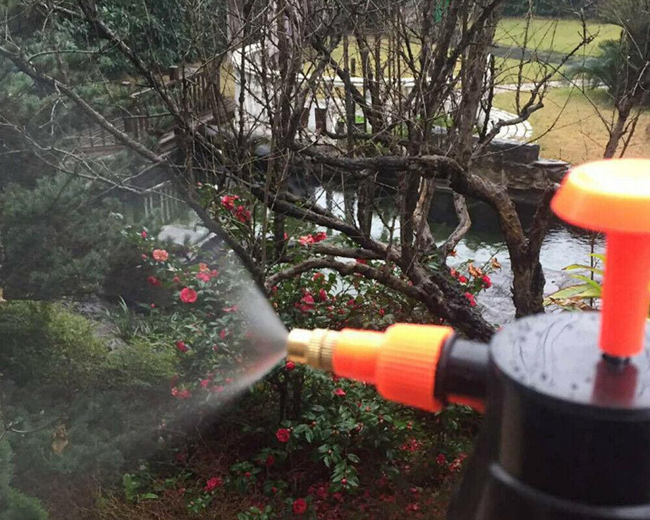2L pressure sprayer for gardening