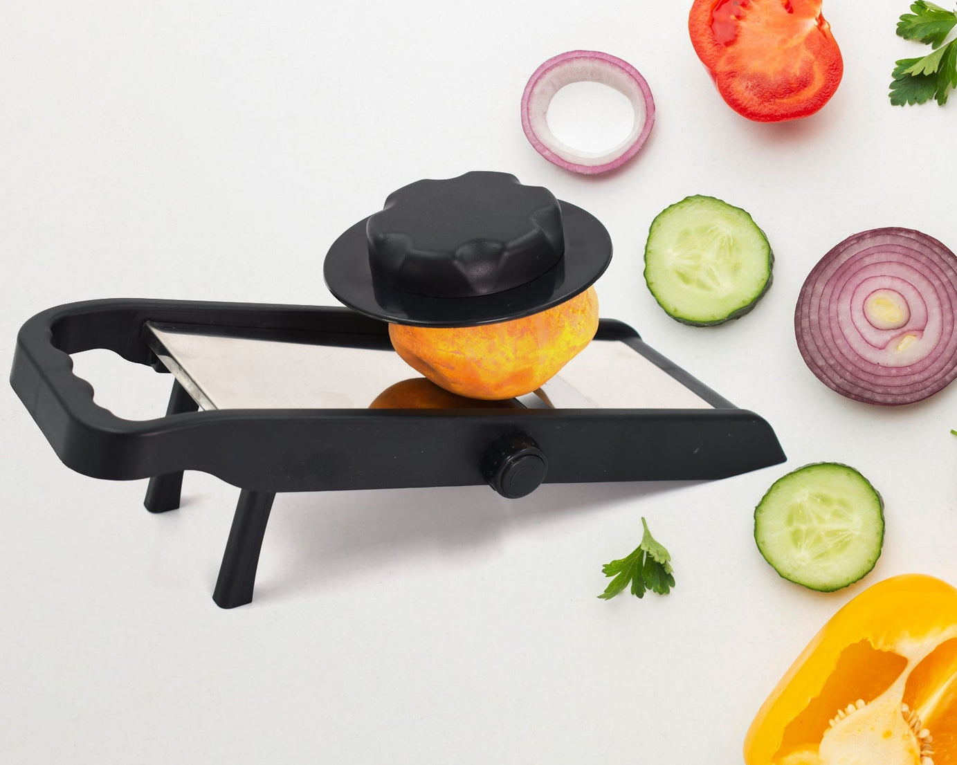 Adjustable grater and slicer