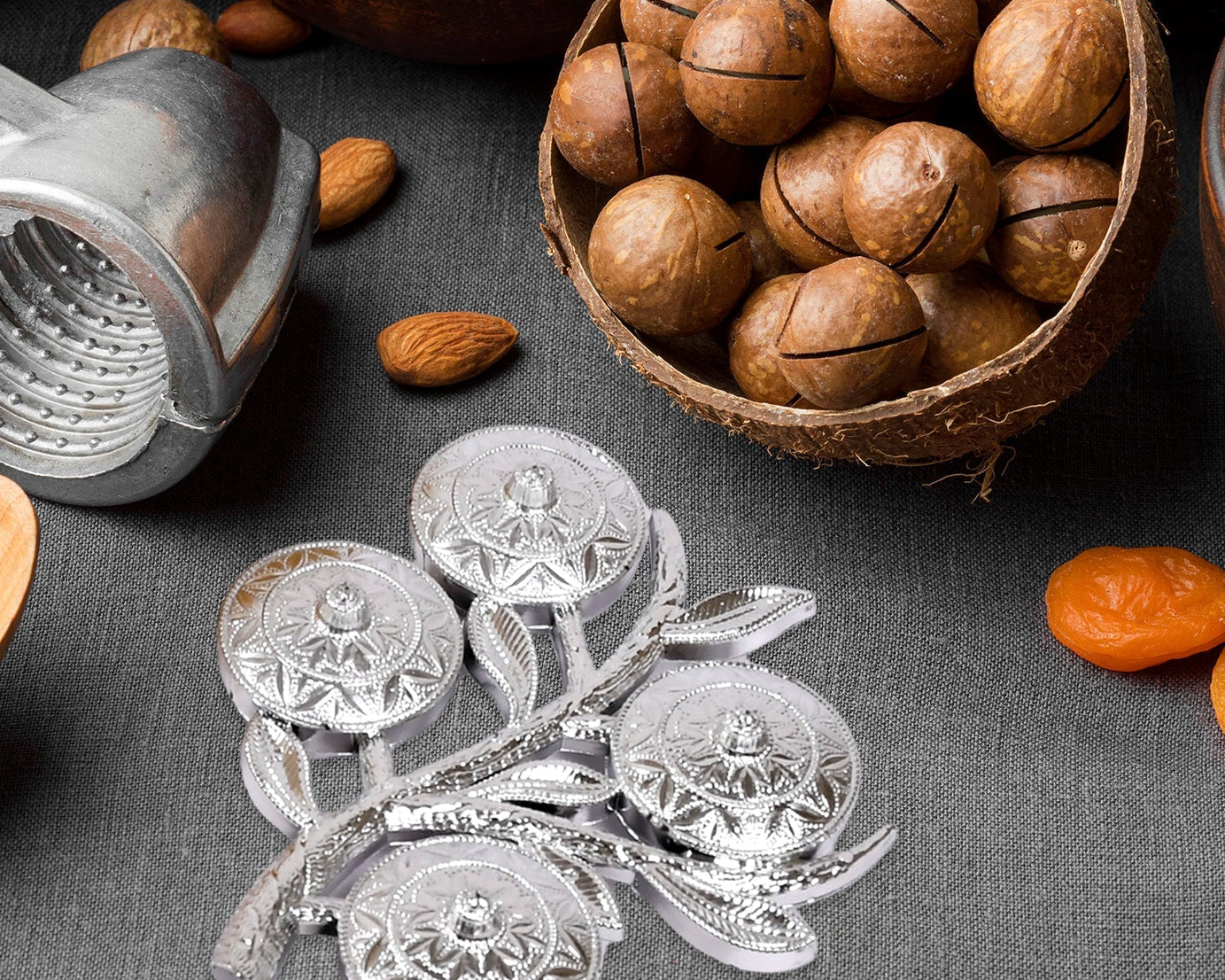 Tree Shape 4 Compartment Mukhwas Dani Serving Tray For Home & Kitchen Use