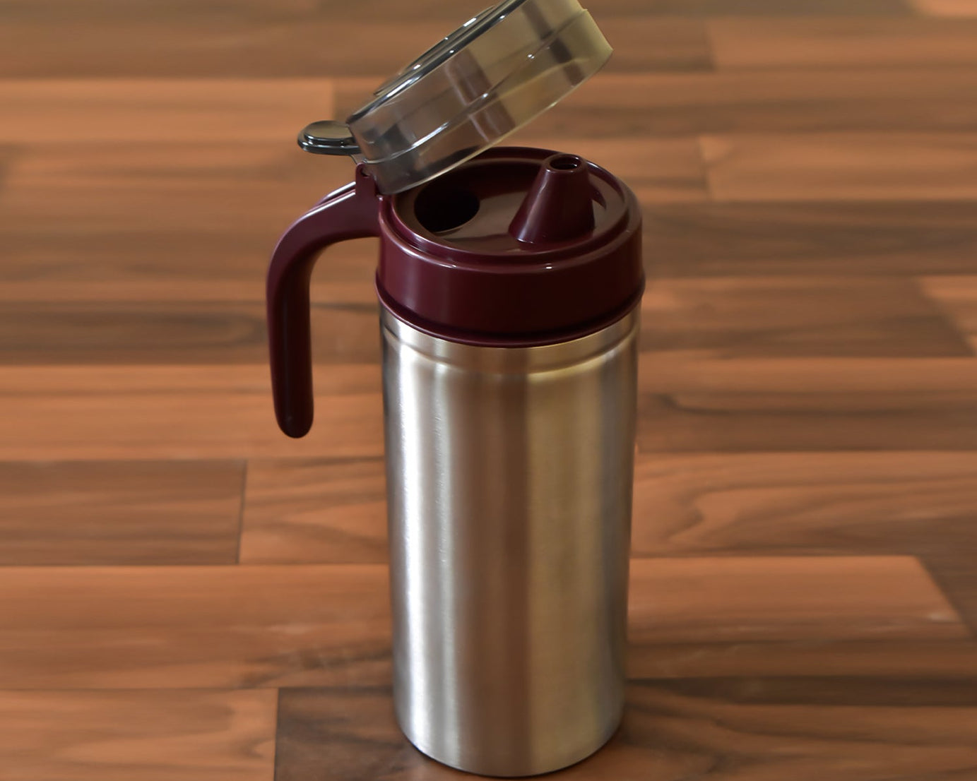 Stainless steel oil dispenser with small nozzle, 750ml