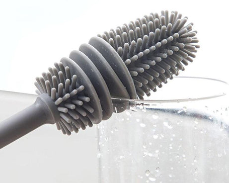 Handy brush for cleaning bottles and containers.