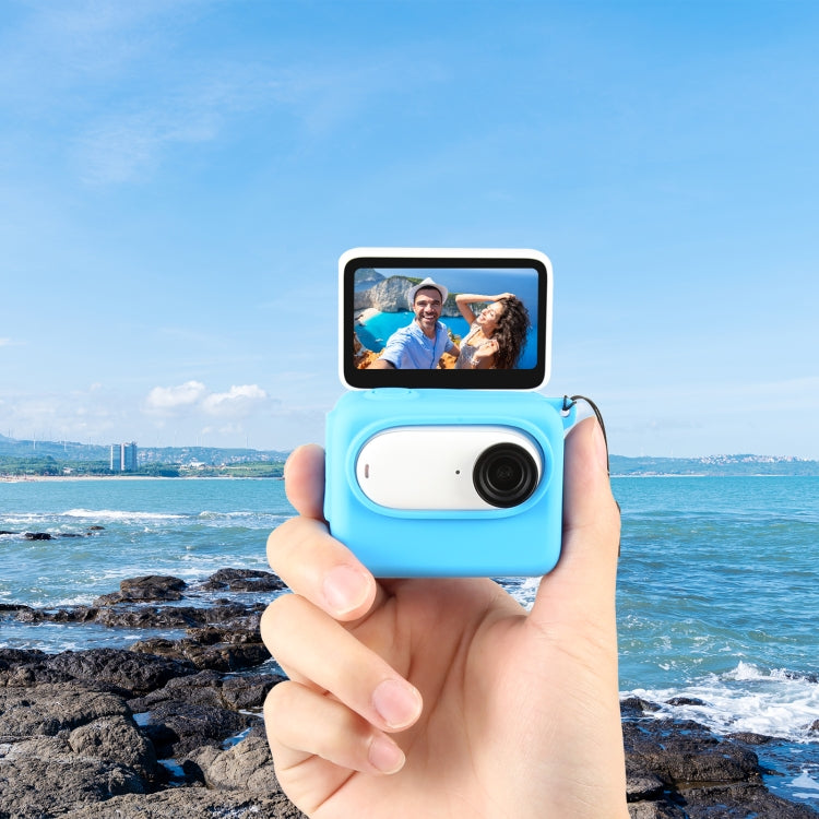 For Insta360 GO 3 PULUZ Camera Charging Case Silicone Case with Lens Cap & Strap