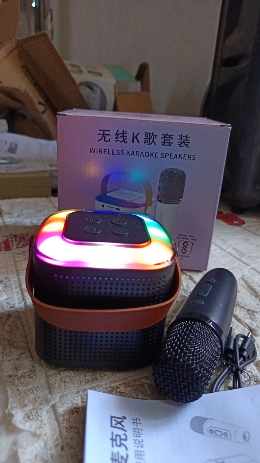 Wireless Speaker Microphone Set, RGB Light Support Memory Card PortableKaraoke Machine Perfect for Travel TV