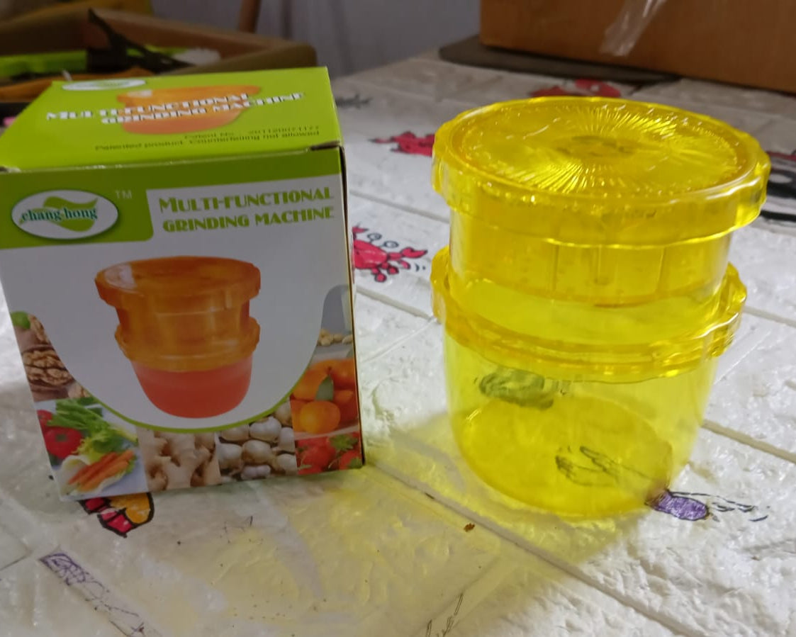 Multi-Function Grinding Machine 2 In 1 Portable Manual Citrus Juicer for Grind ginger And garlic Slurry, Fruit Squeezer, Squeeze Soy-bean milk, Vegetable Salad. Juice Cup Child Healthy Life Potable Juicer Machine