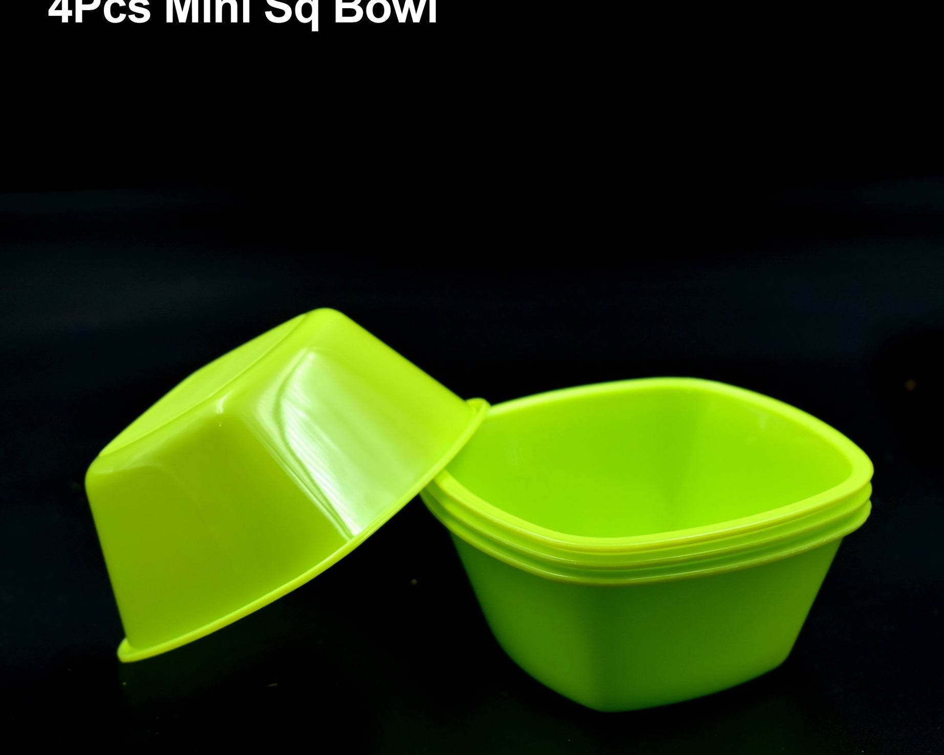 Durable square plastic bowls, set of four.