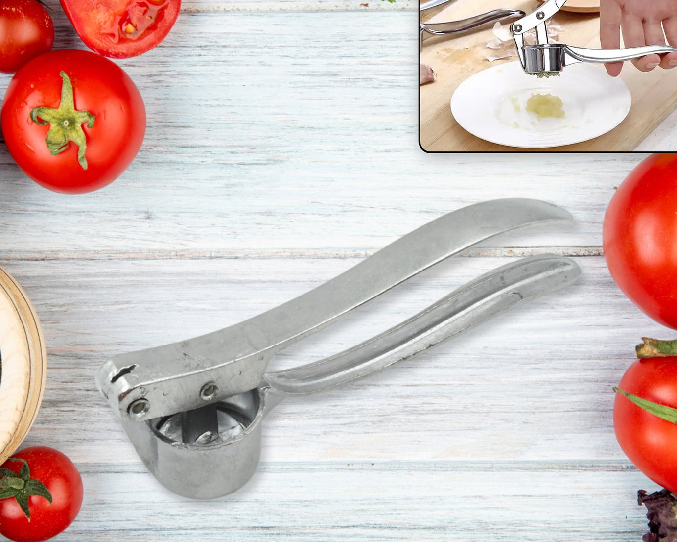 Crush Garlic with Ease: Lightweight Aluminum Garlic Press (1 Pc)
