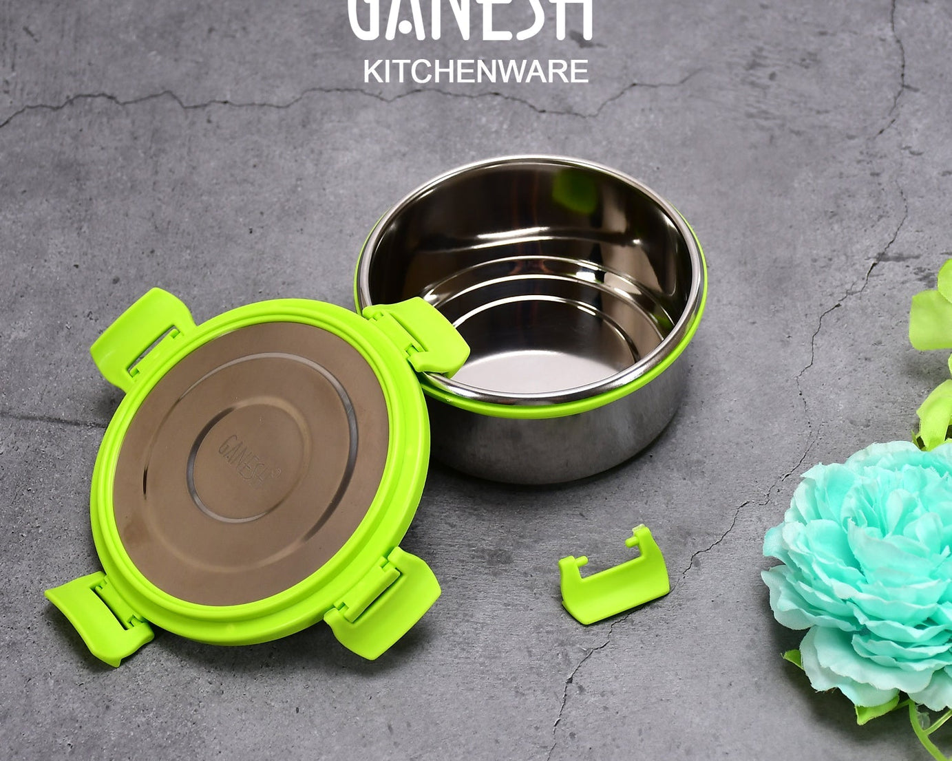 Airtight lunch container for office