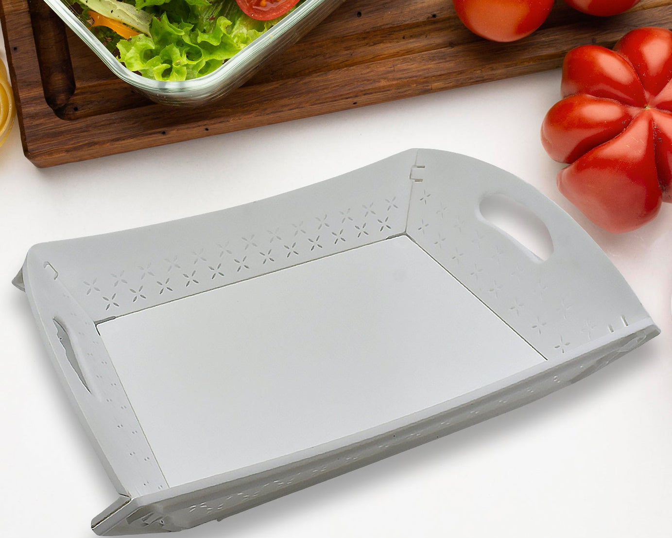 Foldable Serving Tray Plastic Serving Tray With Handle Serving Tray For Food, Kitchen, Outdoors, Restaurants (1 Pc)