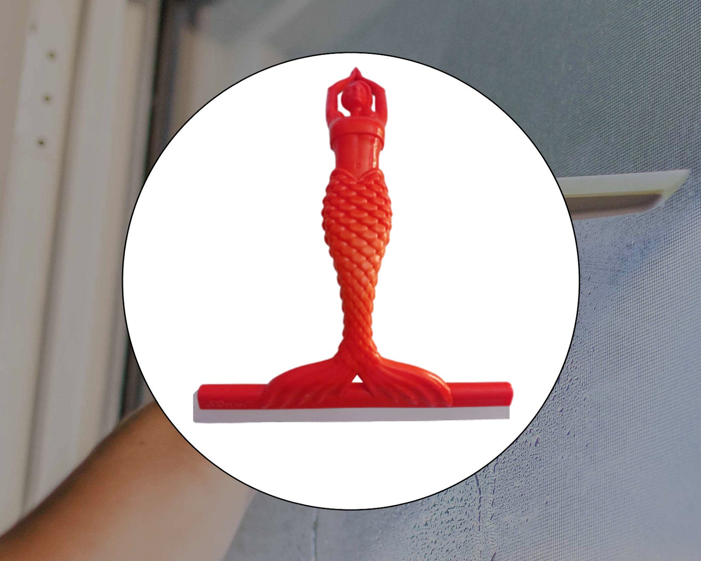 Wiper designed for use in bathrooms and kitchens, effective for cleaning