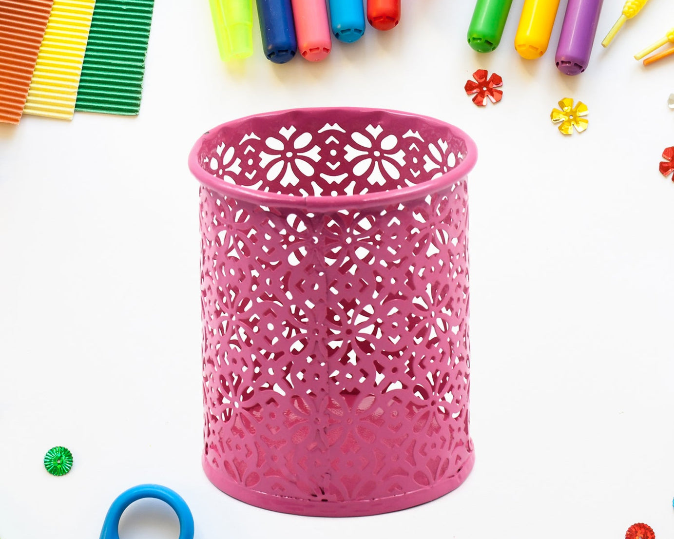Pen Holder