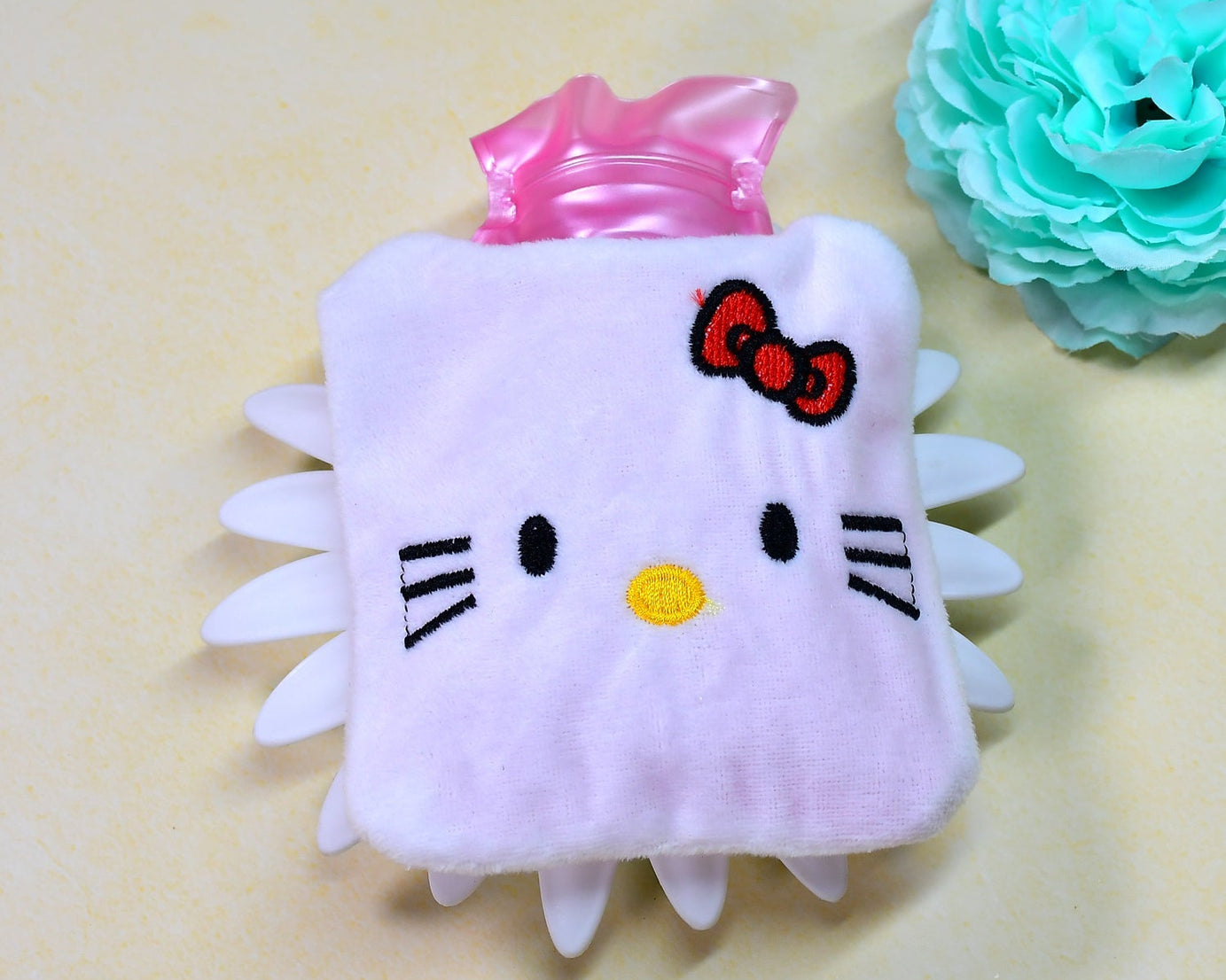 Hello Kitty hot water bag with cover for warmth