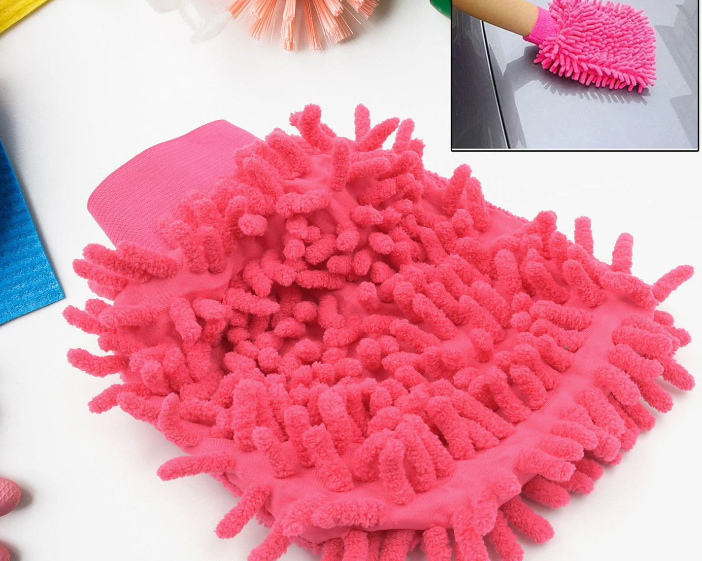 Microfiber hand glove duster for cleaning