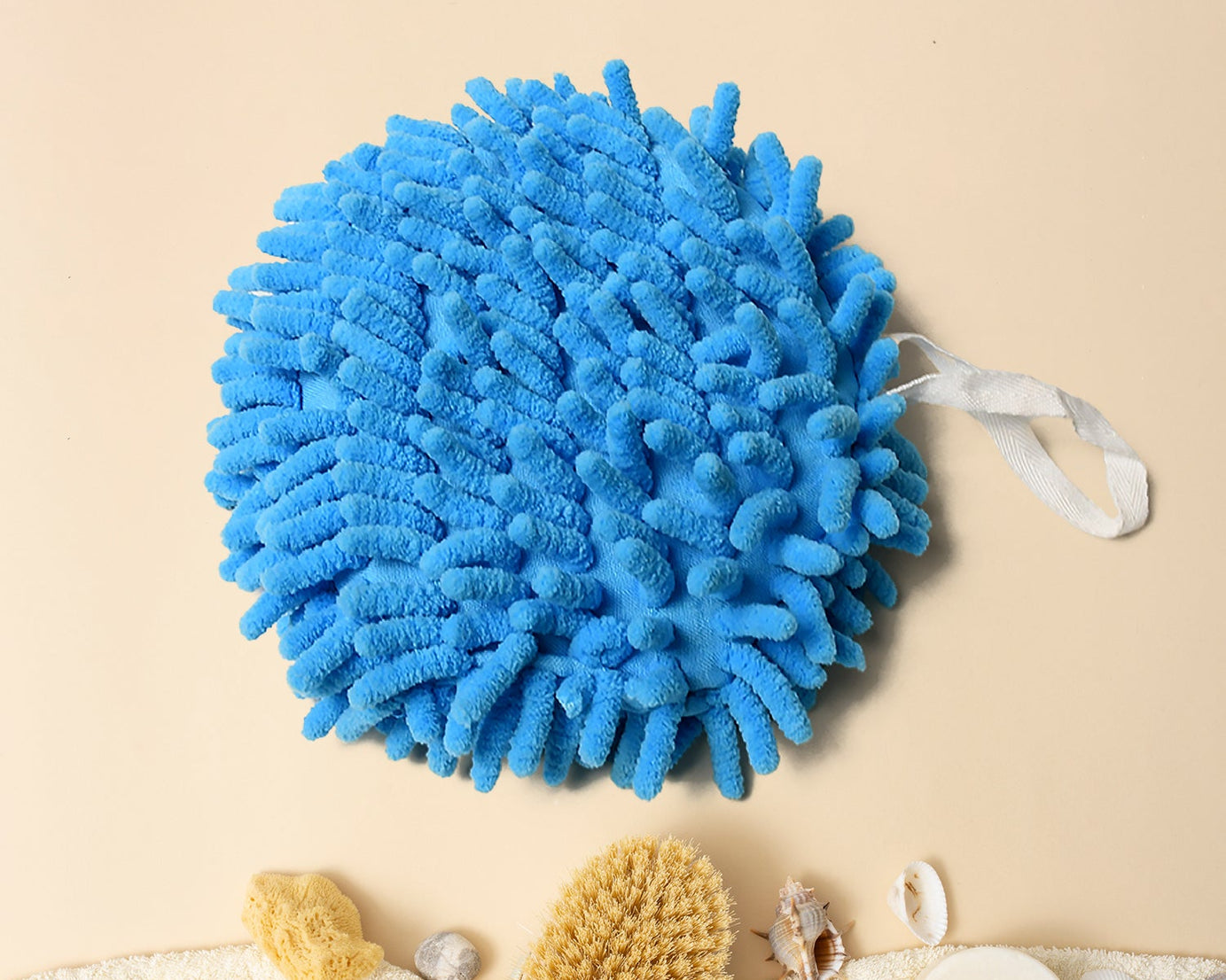 Hand Towels for Bathroom, Kitchen Hand Towel Hand Dry Towels Absorbent Soft Hanging Hand Bath Towels Microfiber Plush Chenille Hand Towel Ball Machine Washable Bathroom with Loop (1 Pc)