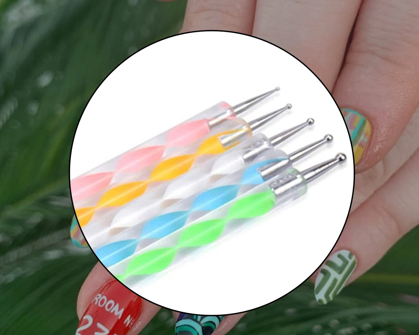 Nail Art Point Pen and Set Used by Women's for Their Fashion Purposes (Pack of 5Pcs)