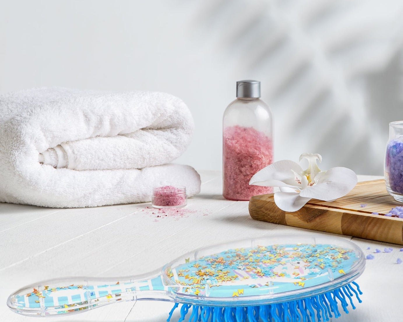 Anti-static hairbrush for kids