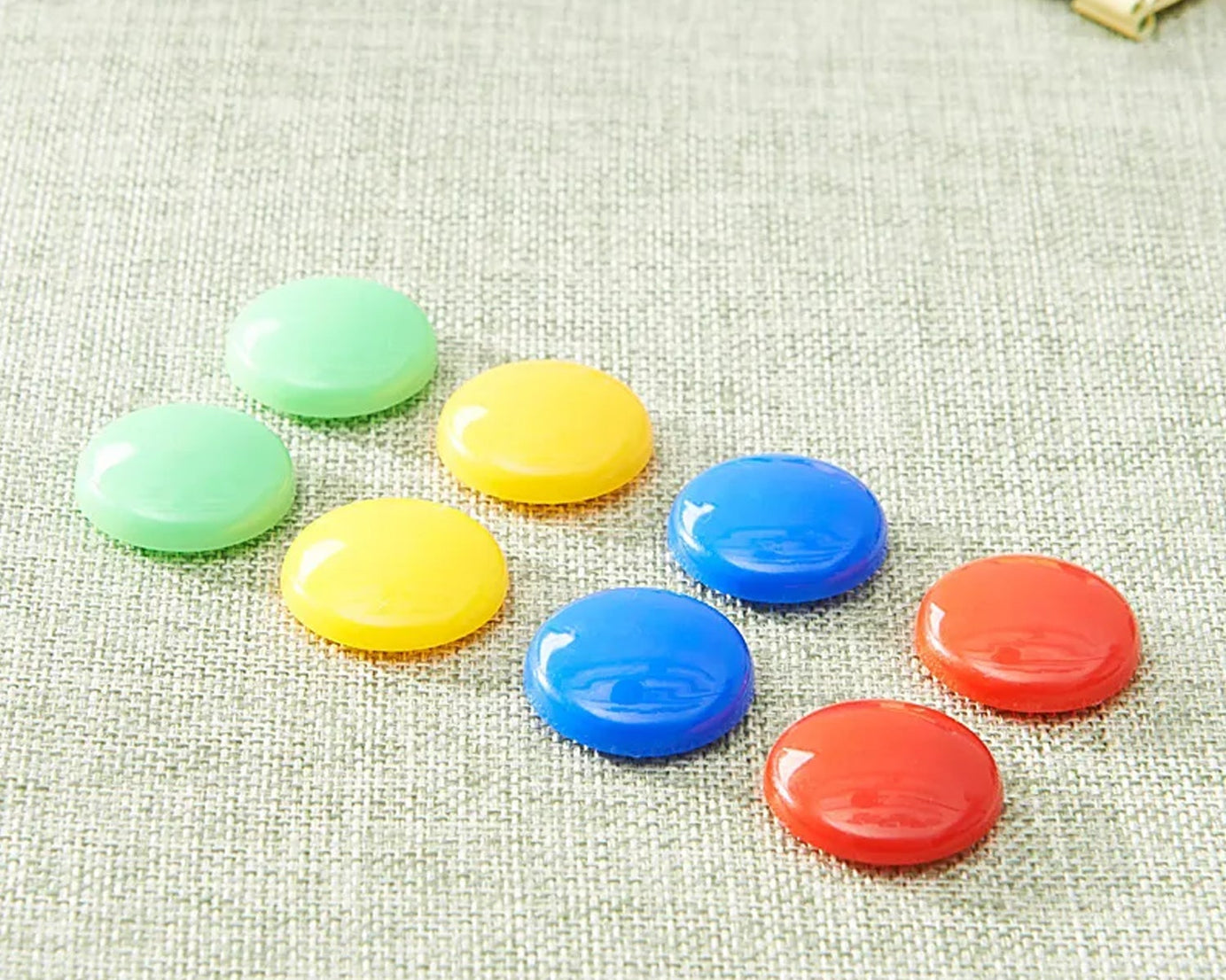 Durable magnetic button set for kids