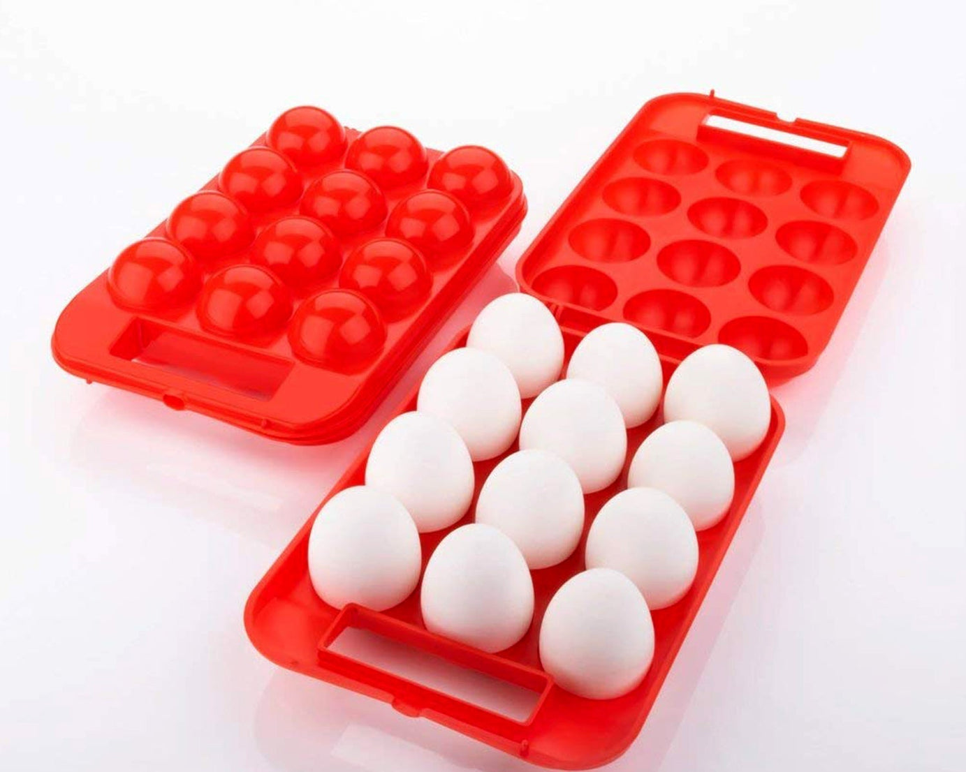 Egg tray with eggs