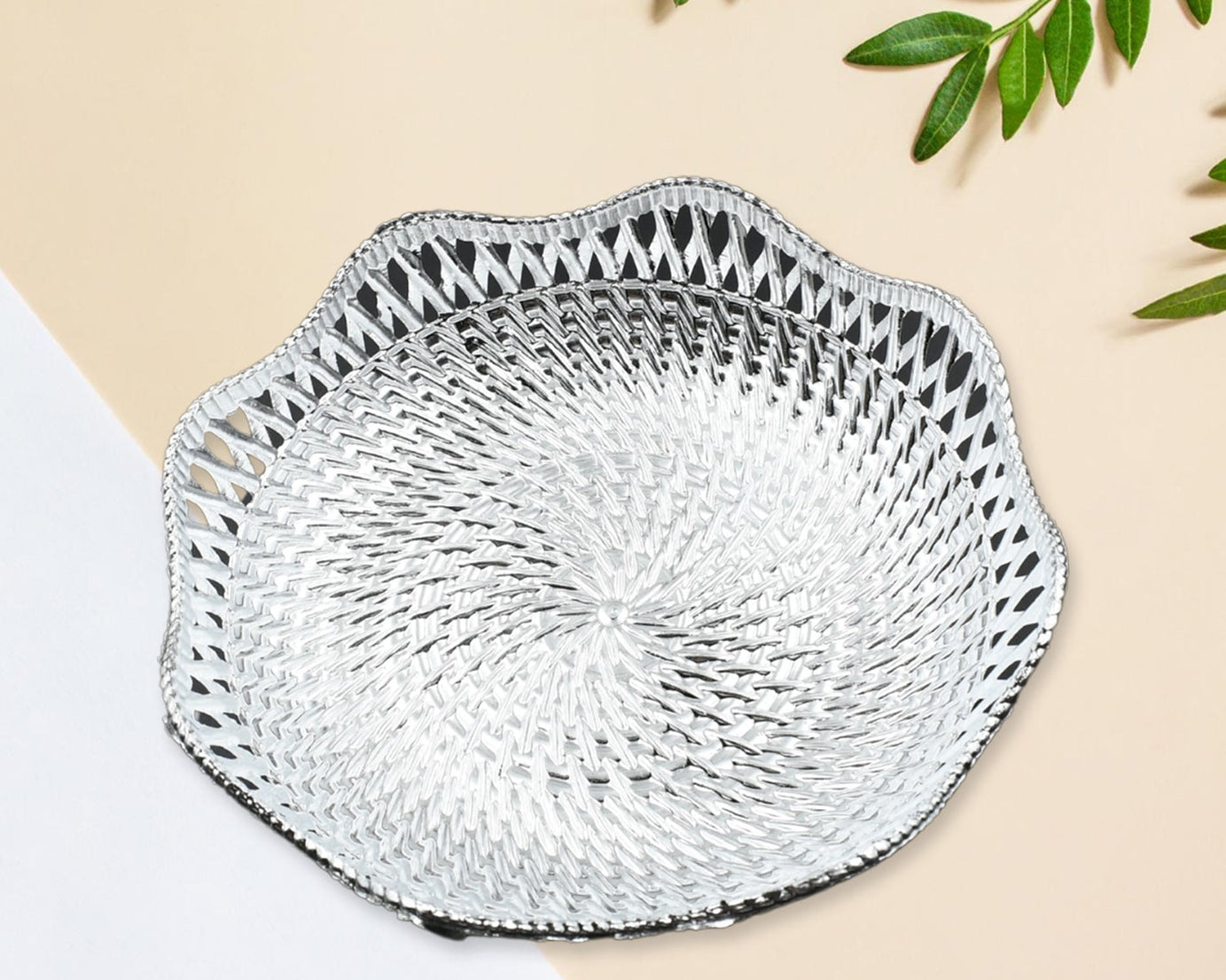 Round Serving Tray, Traditional Serving Tray, Multipurpose Serving Tray, Decorative Serving Platters, Mukhwas Serving Tray (1 Pc)