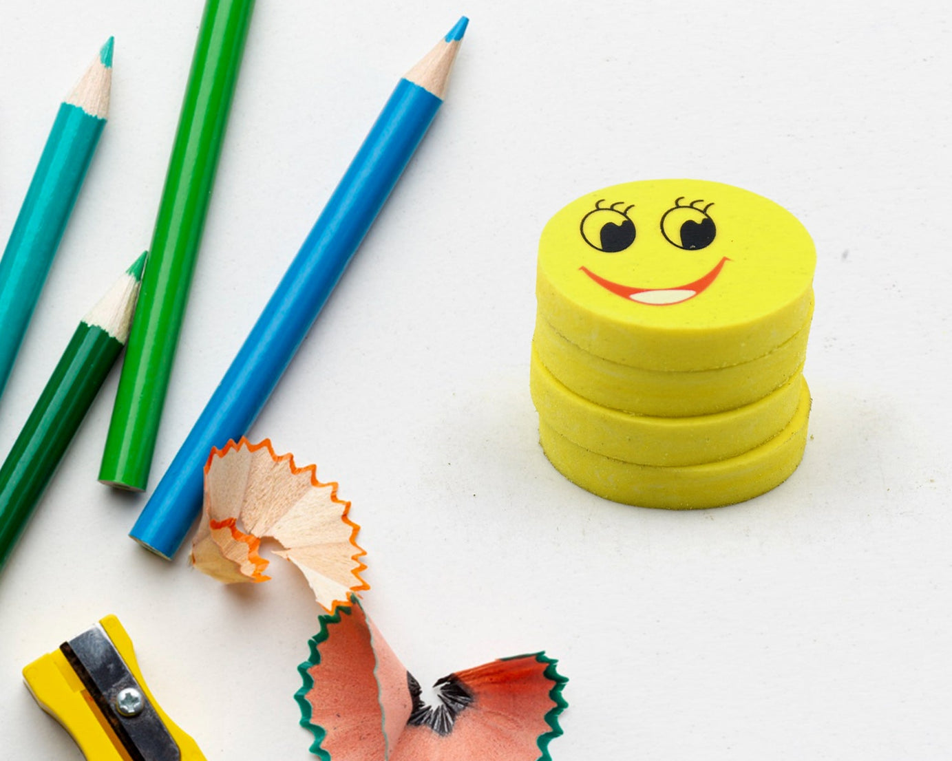 Cute Smile Emoji Erasers, Cute Smile Face Rubber Eraser Dentist Dental Clinic School Kid for School Going Kids/Birthday Party Return Gift Set (4pc Set)