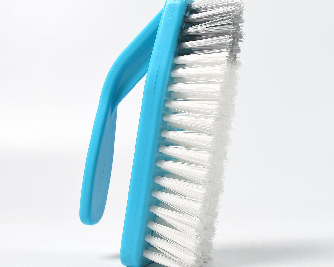 Kitchen sink brush