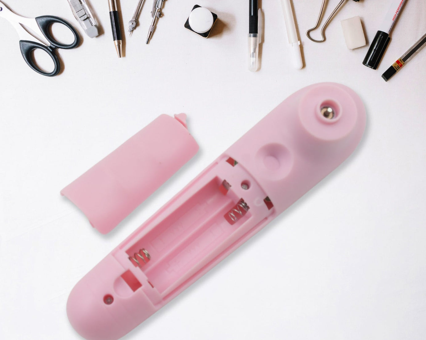 0350 6 in1 Electric Manicure Nail Sharpener for Babies and Children Baby Nail Cutter Manicure with 6 Grinding Heads, Electric Baby Nail File Electric Nail Clipper Toddler Nail Scissors Dropshipping