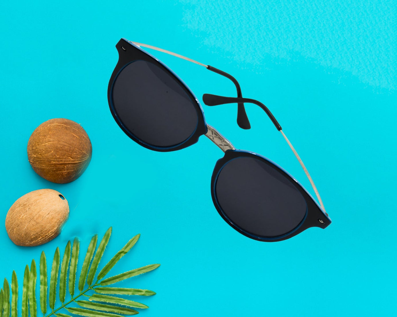 UV Protected Round Sunglasses, classic Sunglasses for Men & Women, Lightweight