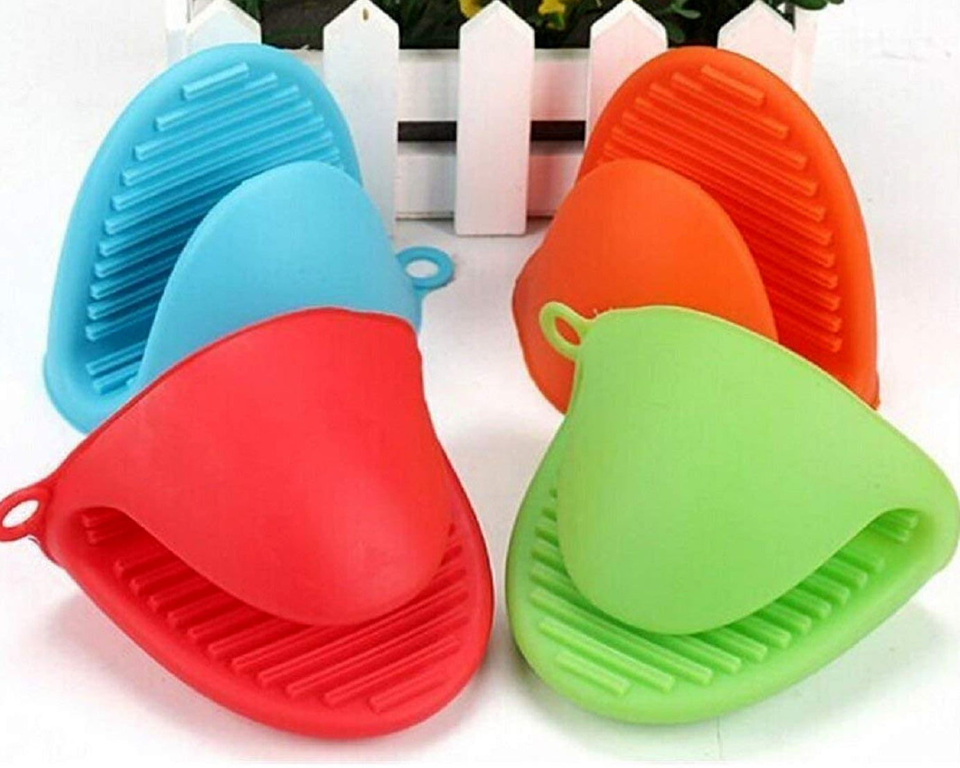 Silicone heat-resistant potholder for cooking and baking