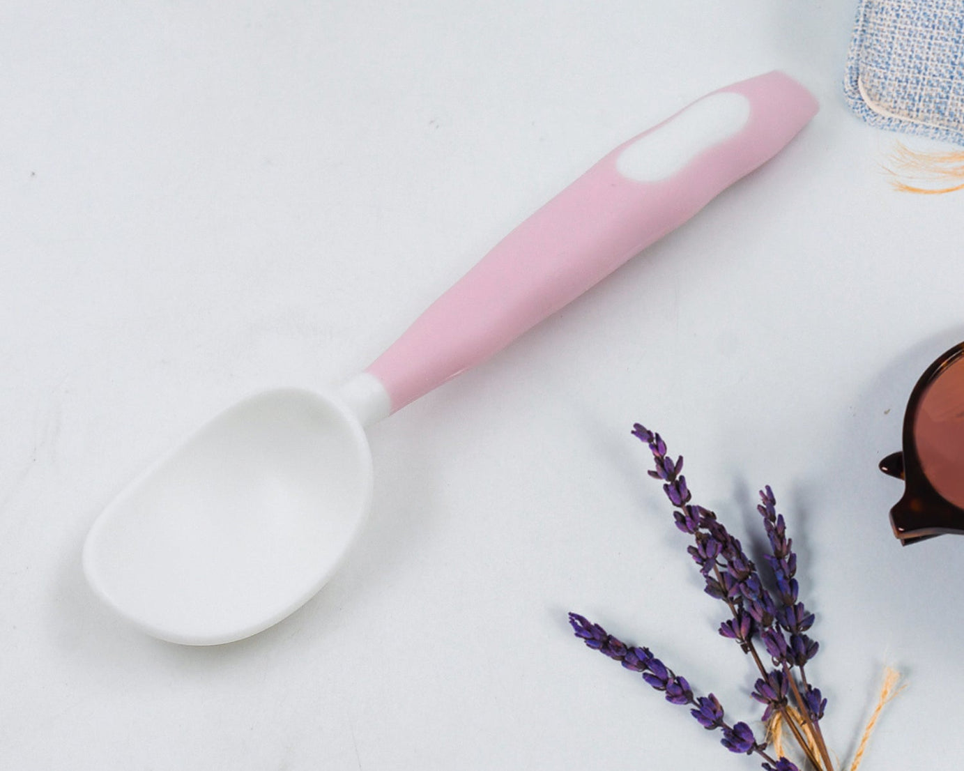 Silicone Bendable Kids Feeding Spoons And Forks, Toddler Utensils with Travel case, Baby Spoon and Fork Set for self-Feeding Learning Bendable Handle for Kid Children Toddlers (2 Pc Set)