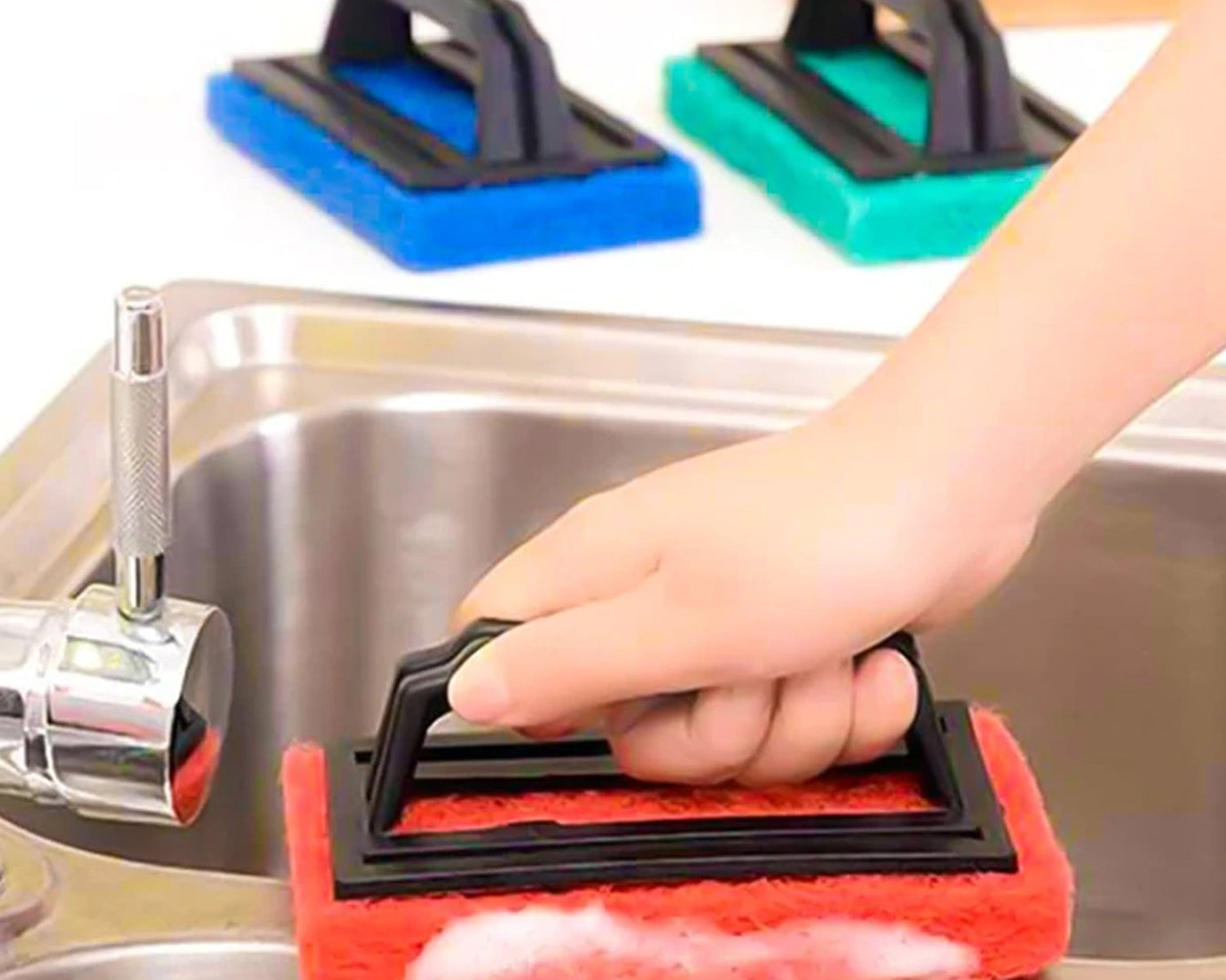 Durable handle scrubber for cleaning.