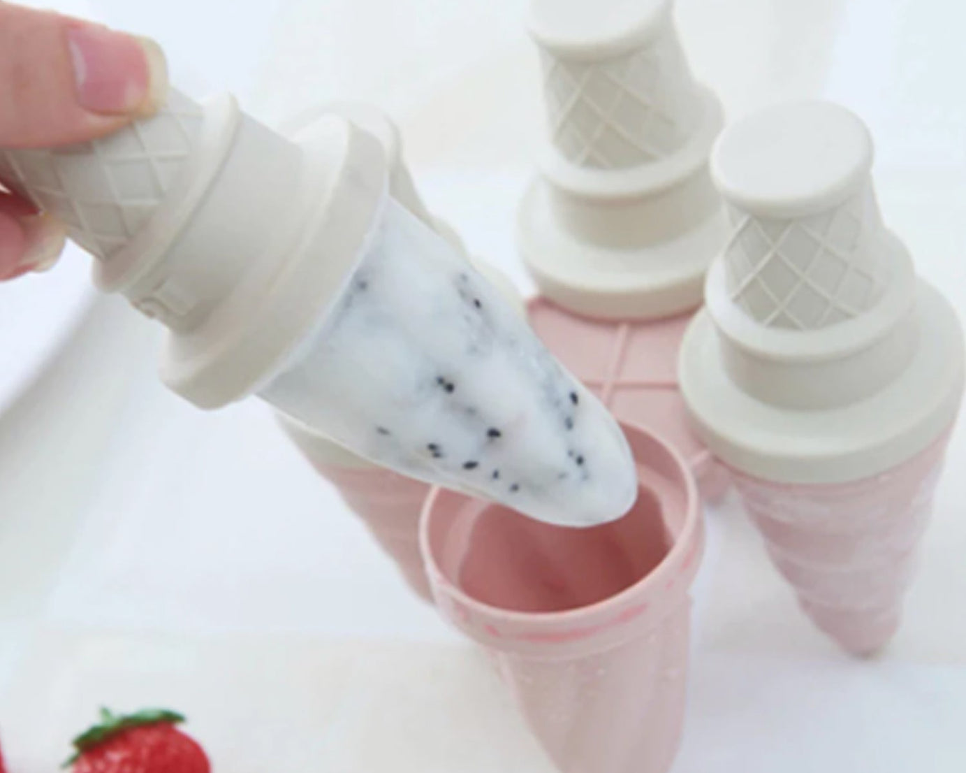 6 Pc ice candy maker Ice Cream Mold used for making ice-creams in all kinds of places including restaurants and ice-cream parlours etc.