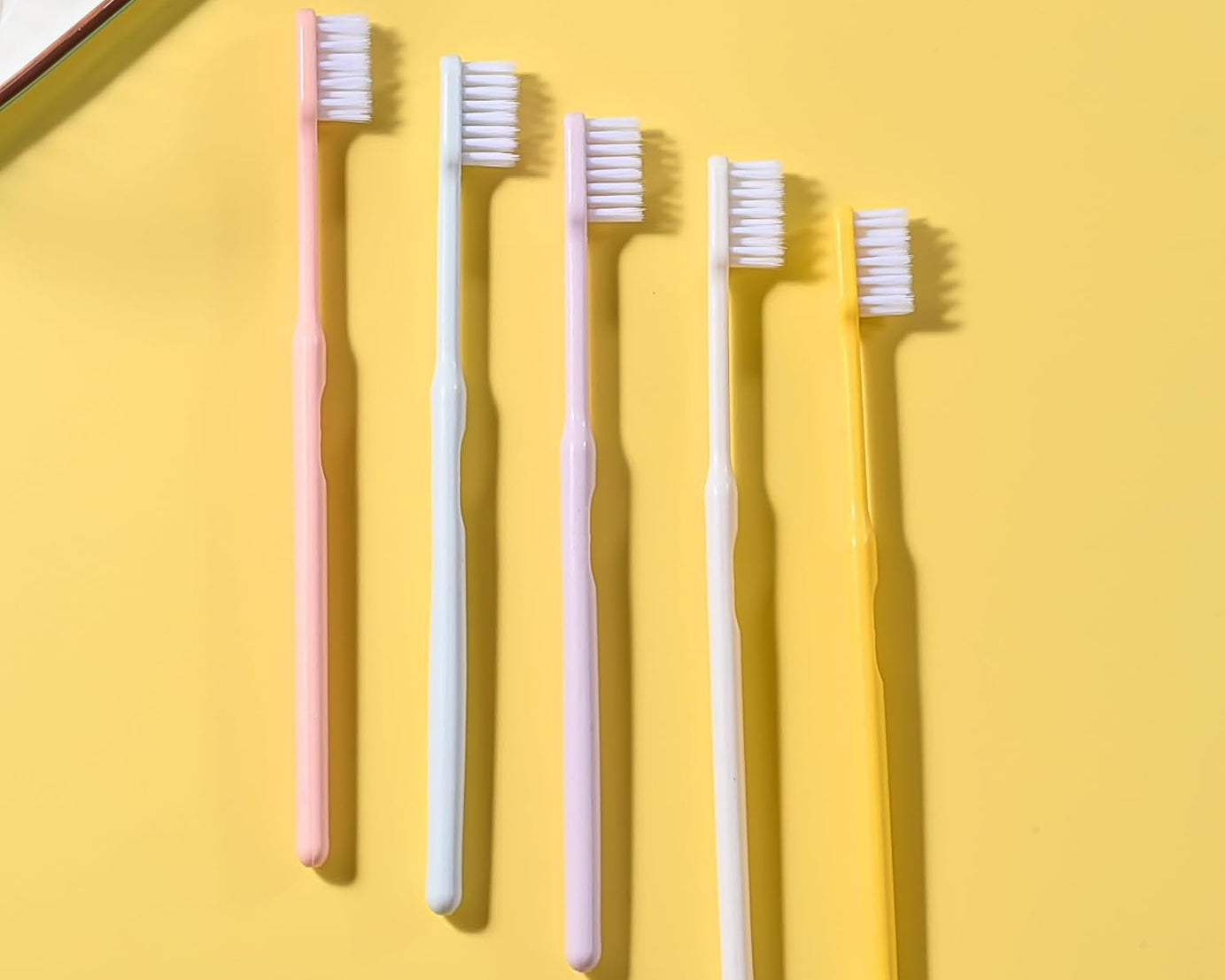 muticolor toothbrush set