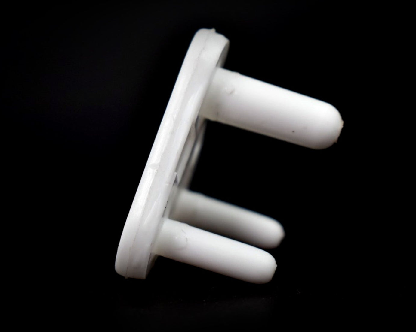 Electrical socket protectors for baby, 100 pieces