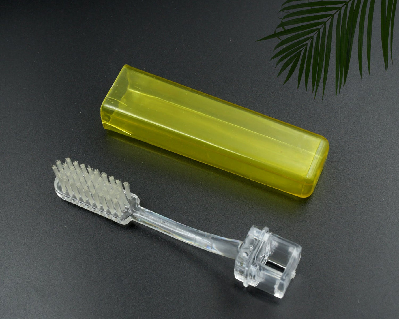 Foldable Toothbrushe Portable Folding Toothbrush Super Soft Bristle Travelling Toothbrush Fold Travel Camping Hiking Outdoor Easy To Take Teethbrush (1 pc )