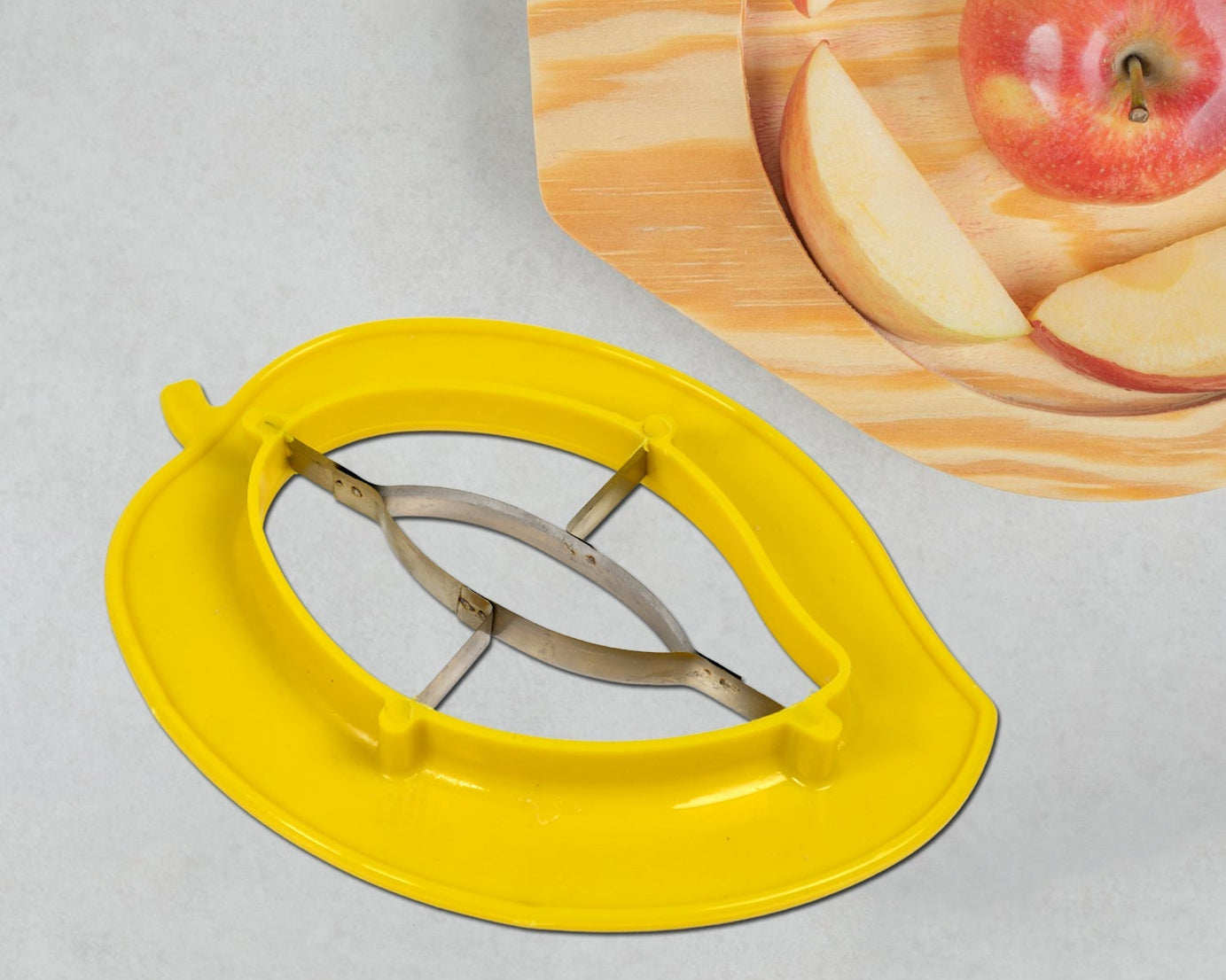 Fruit cutter for easy mango slicing