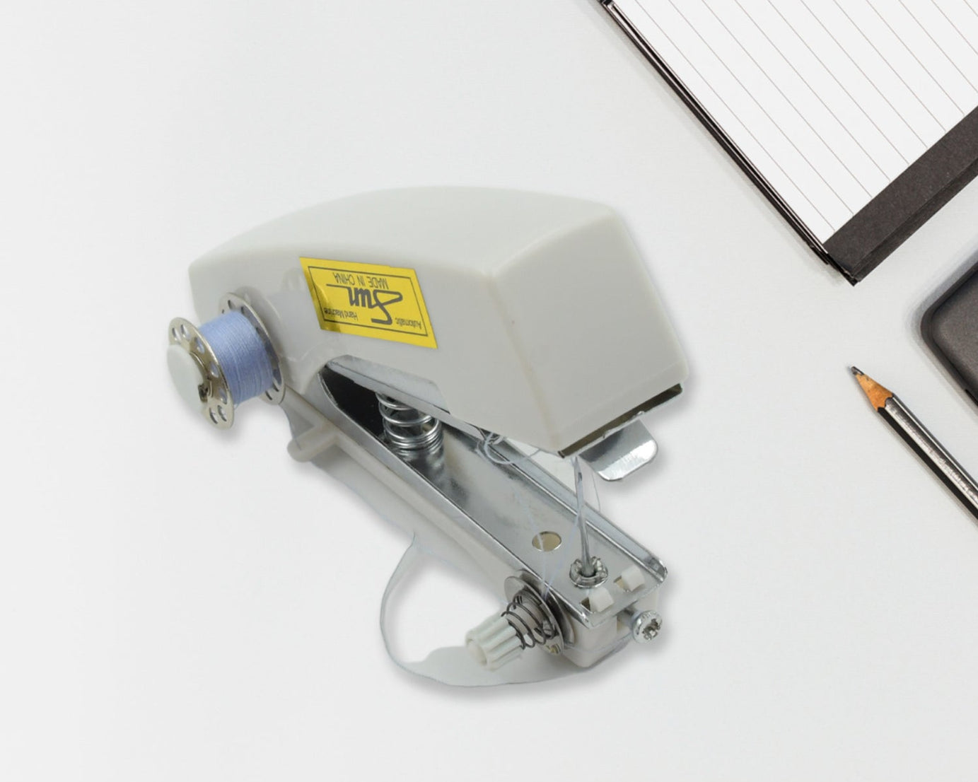 Compact manual stitch stapler for sewing