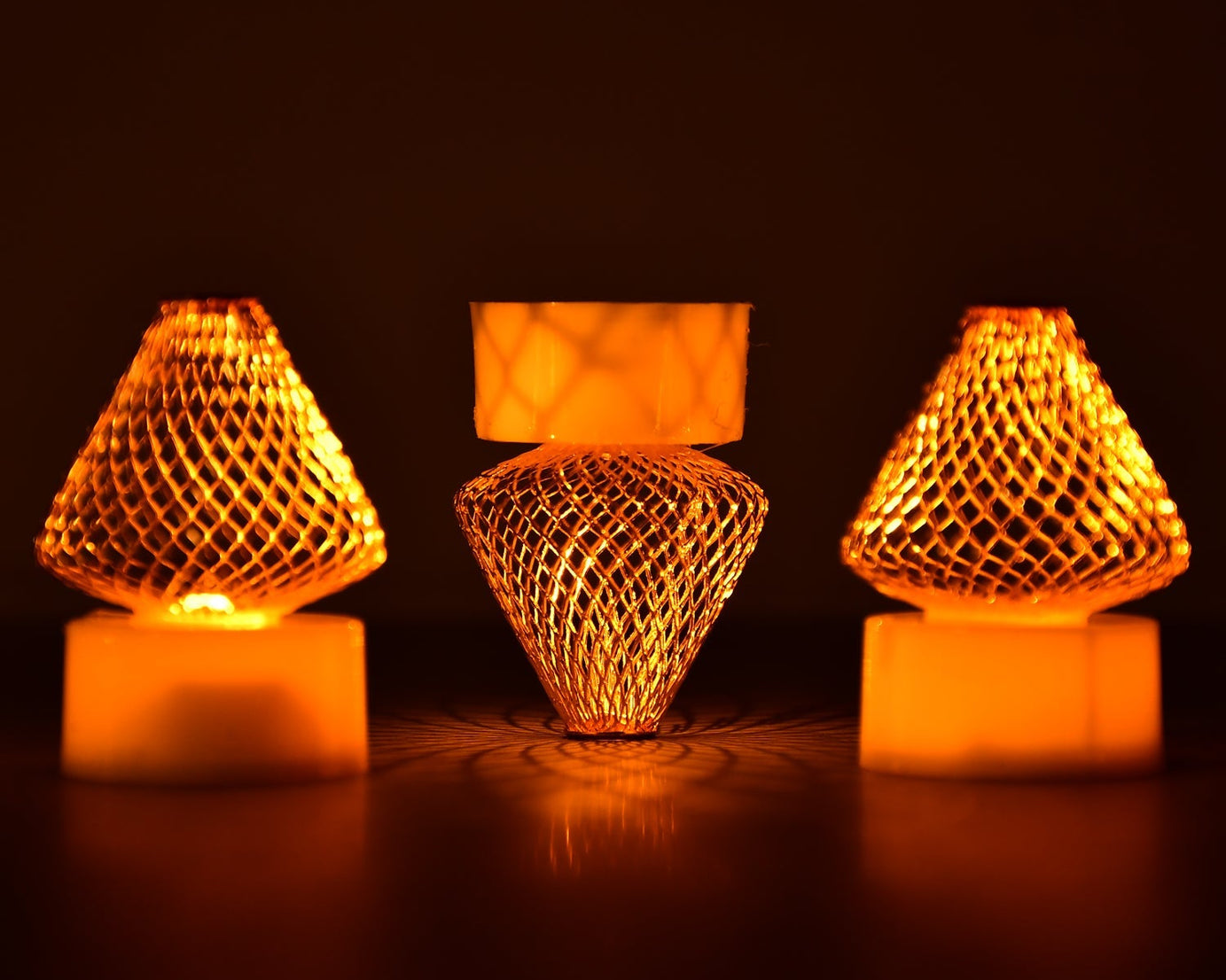 12-piece set of flameless LED tea light candles, acrylic