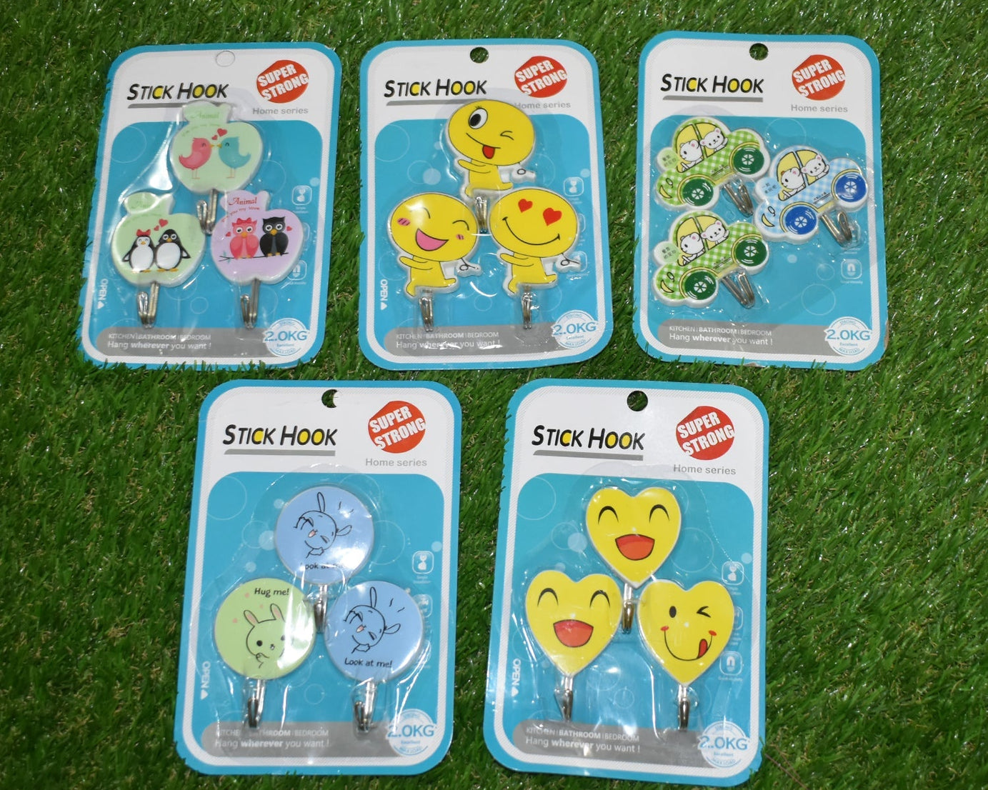 Set of 3 kitchen hooks with self-adhesive backing