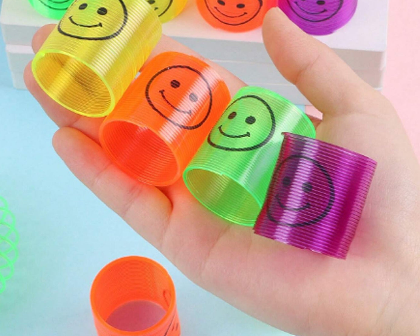 Multicolor Magic Smiley Spring, Spring Toys, Slinky, Slinky Spring Toy, Toy for Kids for Birthdays, Compact and Portable Easy to Carry (12 Pcs Set)