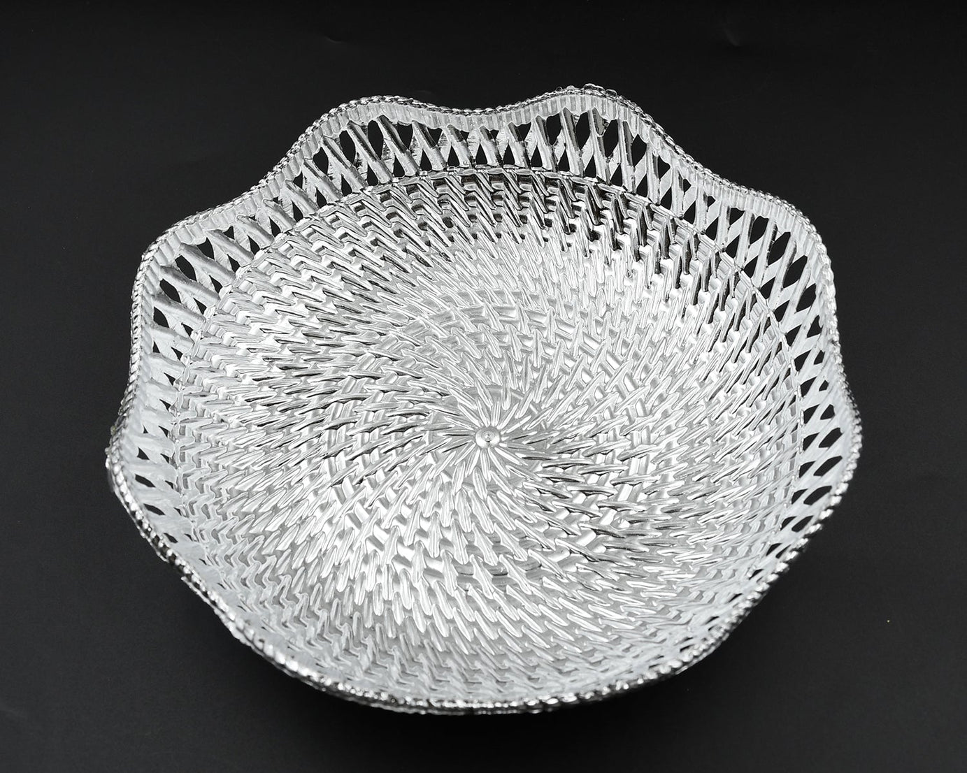 Round Serving Tray, Traditional Serving Tray, Multipurpose Serving Tray, Decorative Serving Platters, Mukhwas Serving Tray (1 Pc)