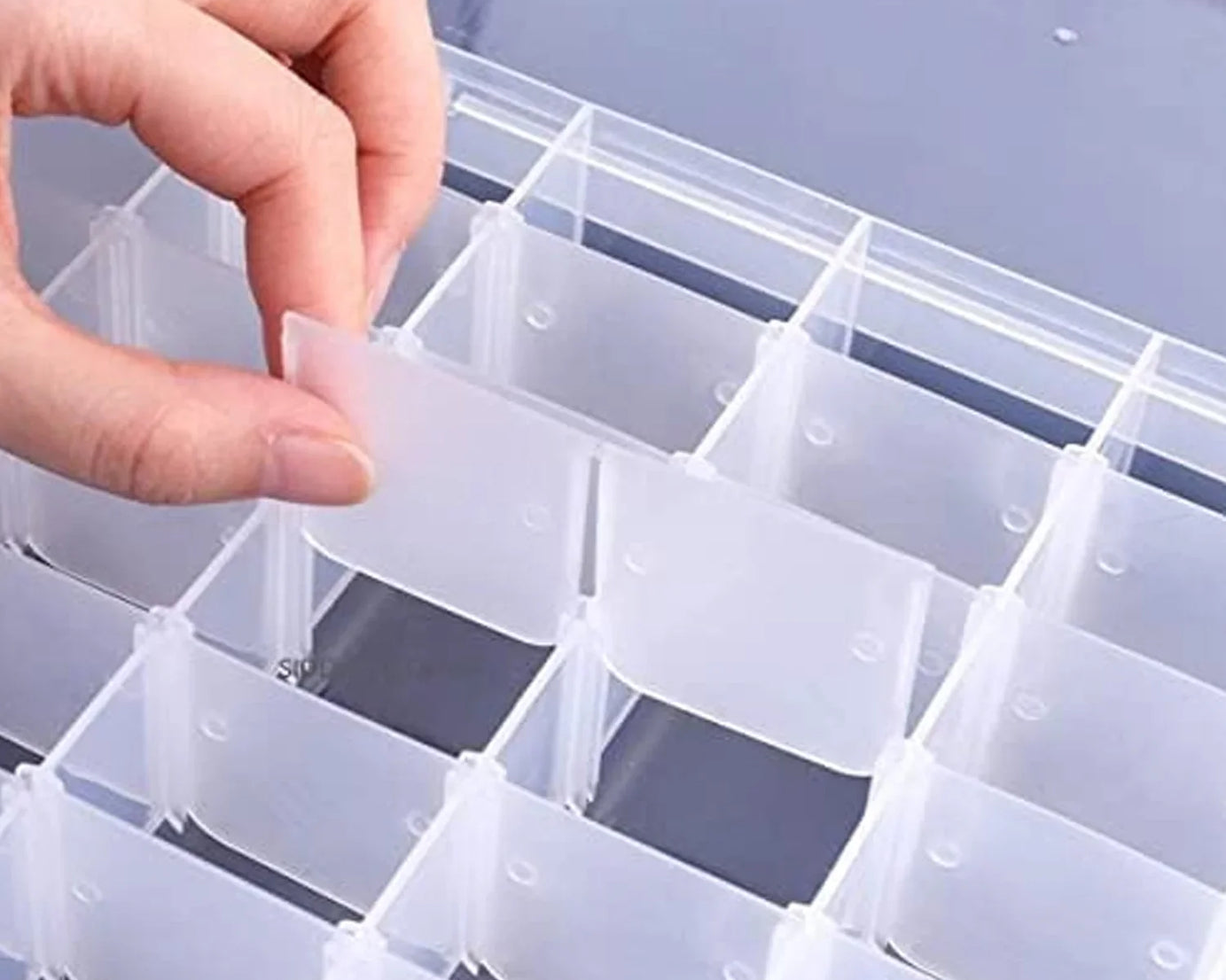 36 Grids Clear Plastic Organizer Jewelry Storage Box with Adjustable Dividers, Transparent Organizer Box (1pc)