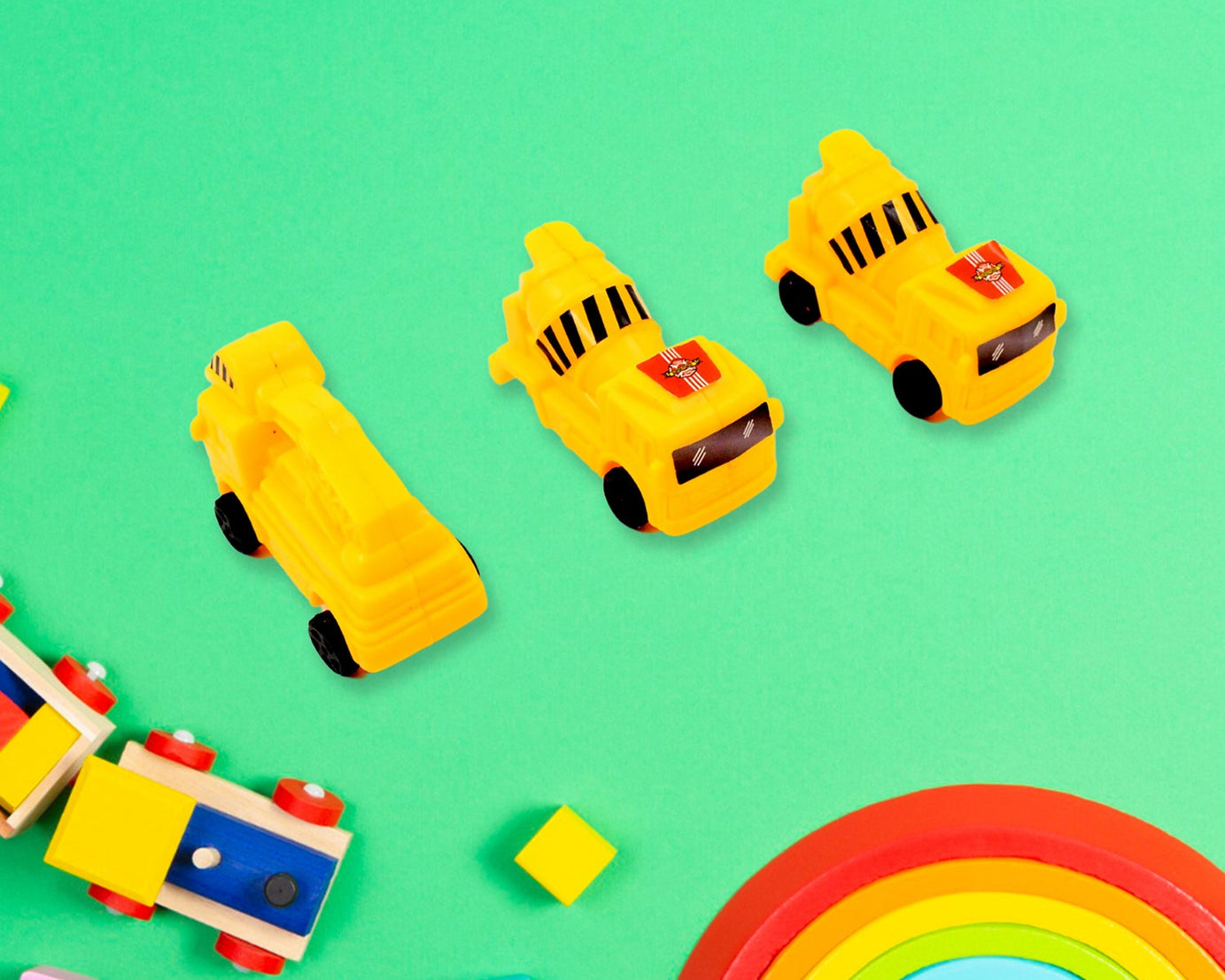 Vehicle Car Engineering Automobile Construction Car Toys Set for Children Kids Crane Excavator Road Roller Forklift Mixer Truck Transporter Truck Machine Construction Toys (6 Pcs Set)