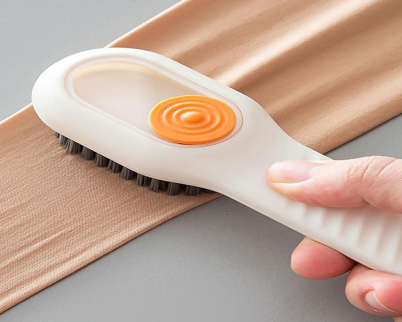 Multifunctional Scrubbing Brush with Liquid / Soap Dispenser, Cleaning Brush with Liquid / Soap Dispenser, Shoe Brush for Cleaning, Cloth Cleaning Brush with Handle Liquid Shoe Brush For Shoe Clothes (1 Pc)