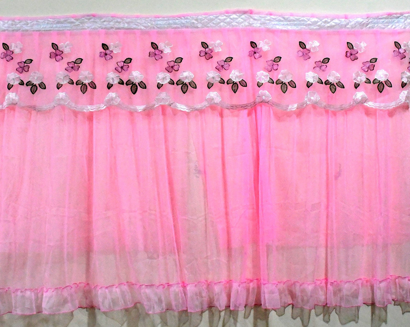 Elastic TV Dust Cover